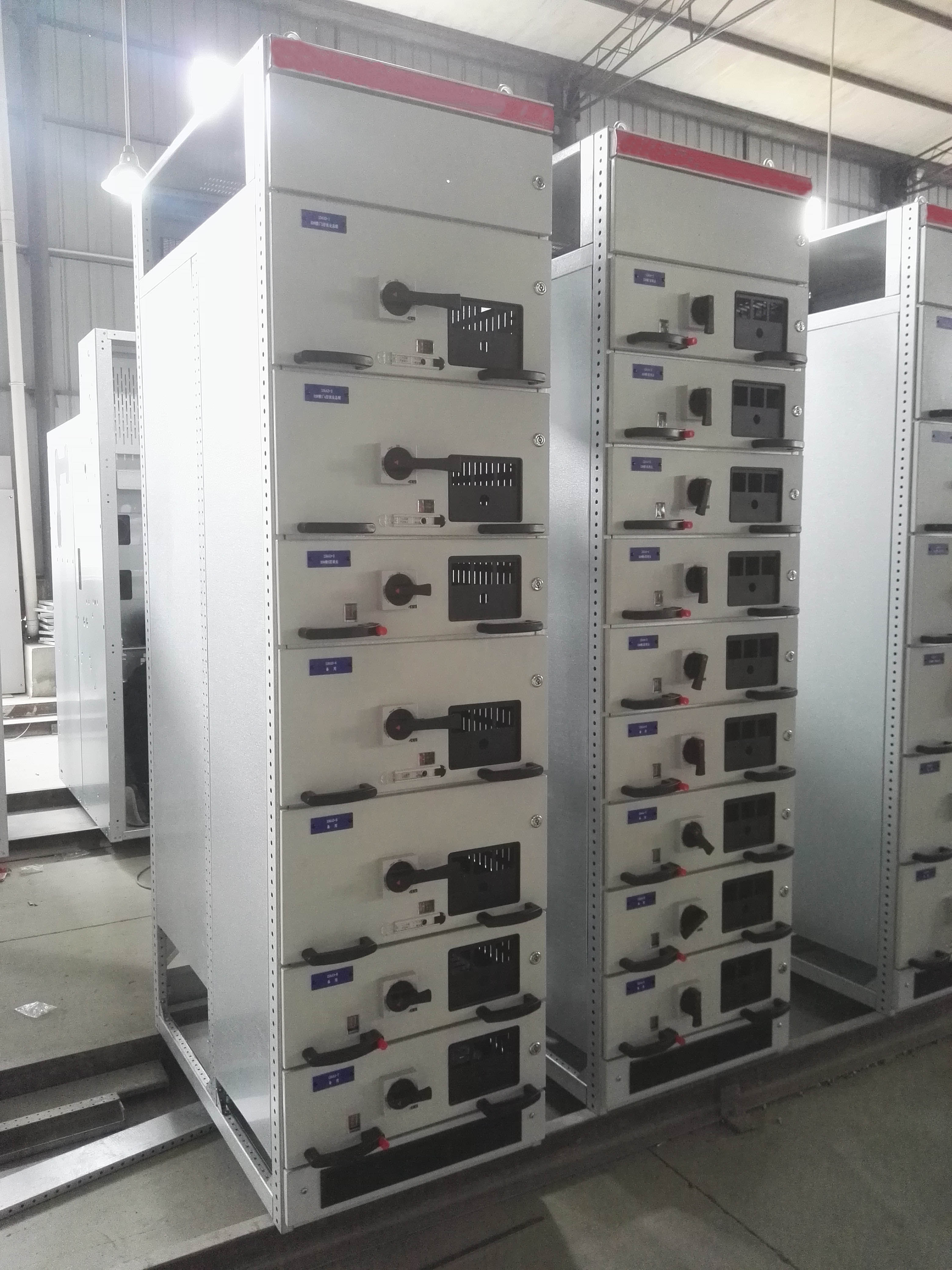 貴州低壓開關(guān)柜體 貴州低壓開關(guān)柜體