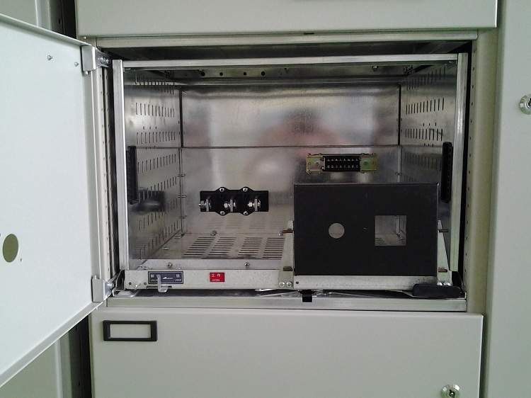 貴州低壓開關(guān)柜體 貴州低壓開關(guān)柜體